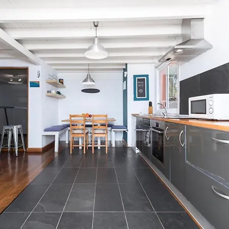 Home2book Ocean Surf House Fuerteventura فيلة